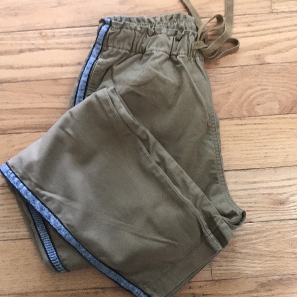1 Day Left to Ship! 
🌀 Xirena XS Draper Drawstring Pant